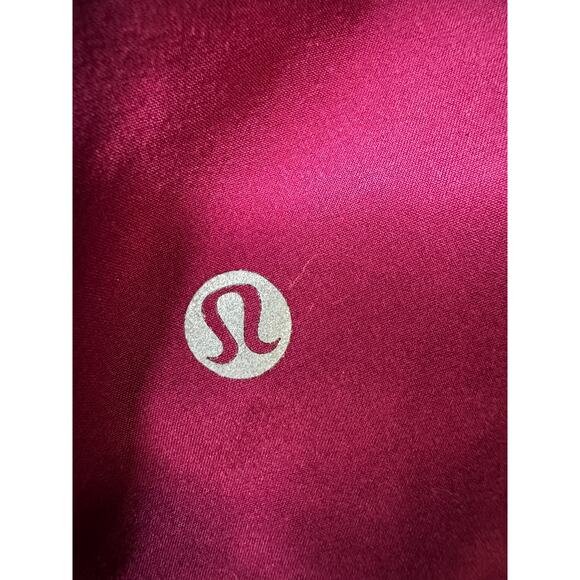 Lululemon Run Speed Shorts – Size 10 – Magenta / Raspberry Pink Rare Color - Picture 4 of 6